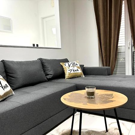 Villa Ana Kaštel Sućurac Eksteriør billede