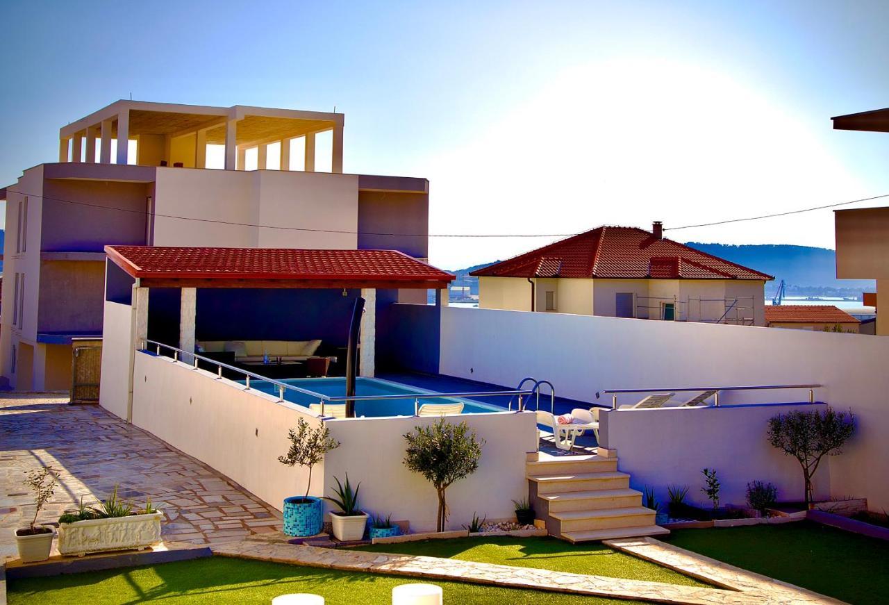 Villa Ana Kaštel Sućurac Eksteriør billede