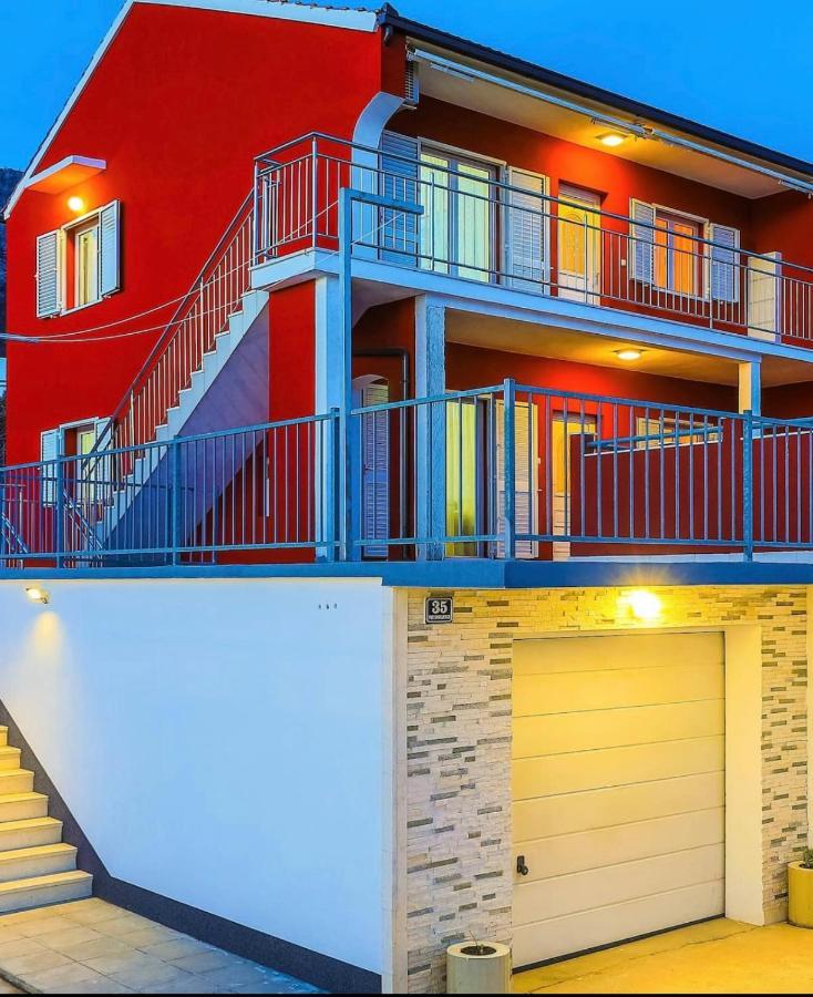 Villa Ana Kaštel Sućurac Eksteriør billede