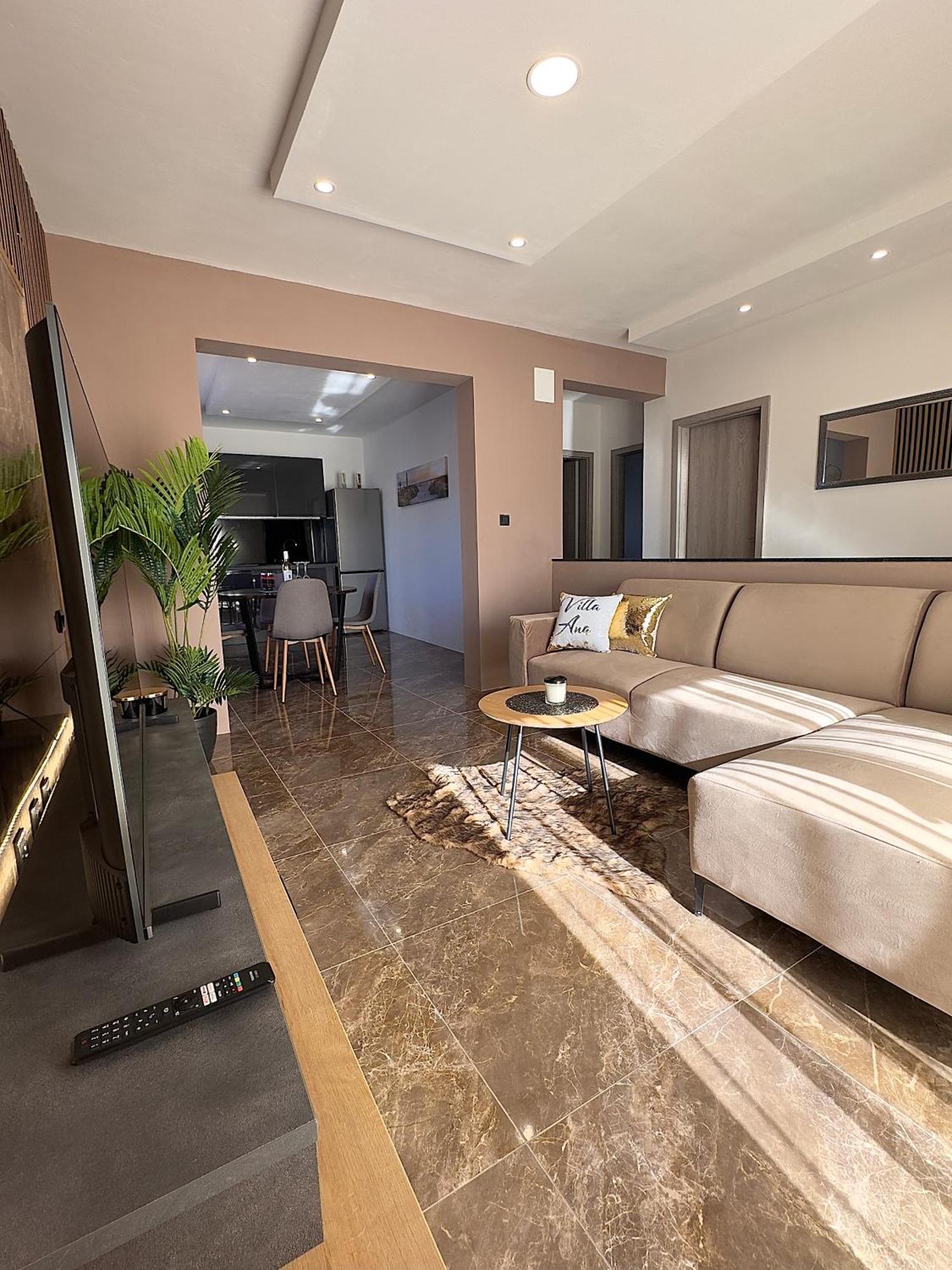 Villa Ana Kaštel Sućurac Eksteriør billede