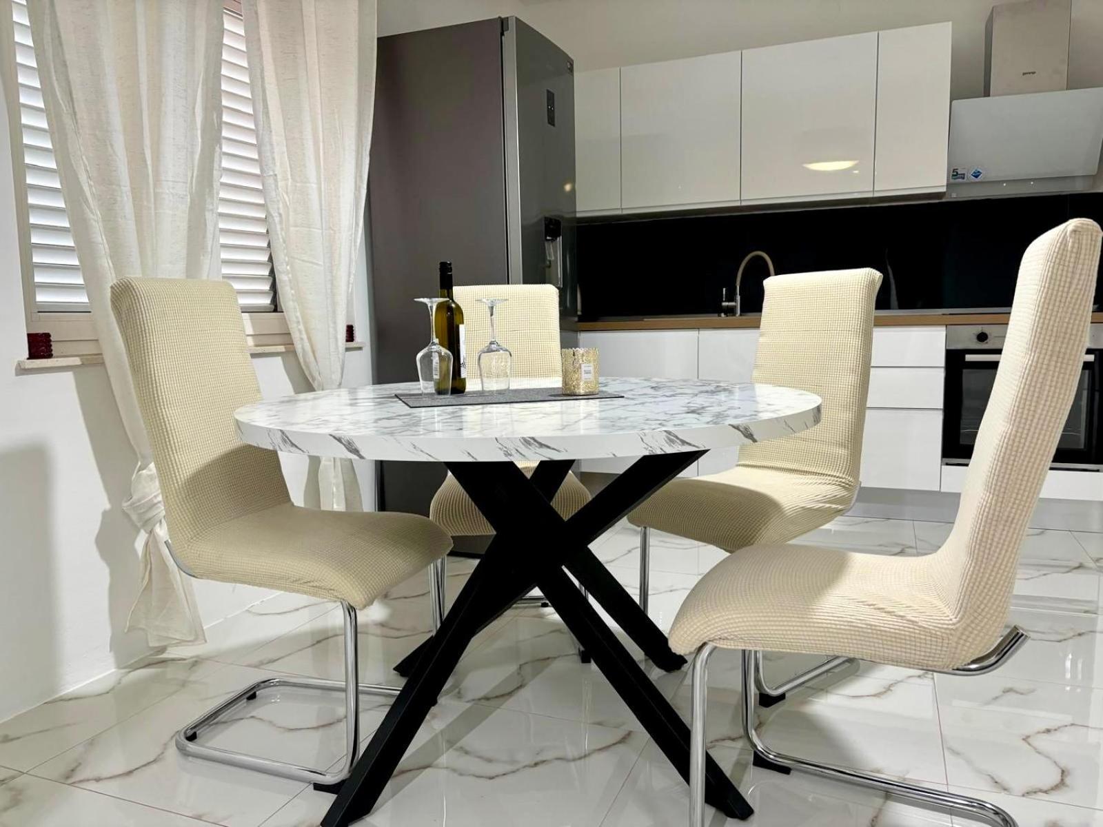 Villa Ana Kaštel Sućurac Eksteriør billede